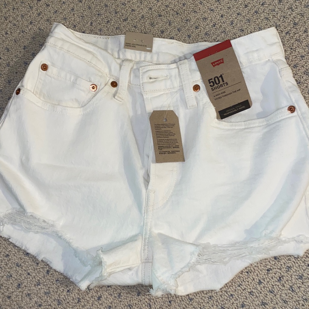 Brand Nwt Levis 501 Shorts
